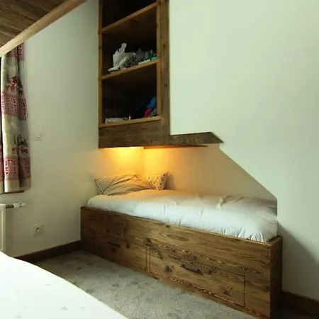 2100, Confort Apartment *
